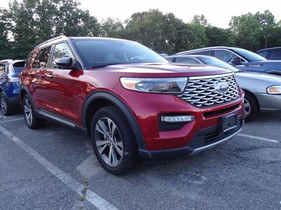 Used 2020 Ford Explorer Platinum w/ Premium Technology Package