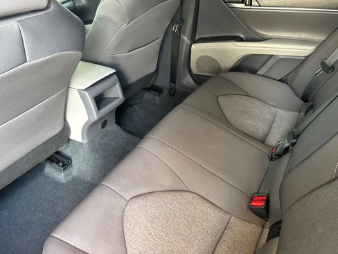 Used 2024 Toyota Camry LE FWD image 14
