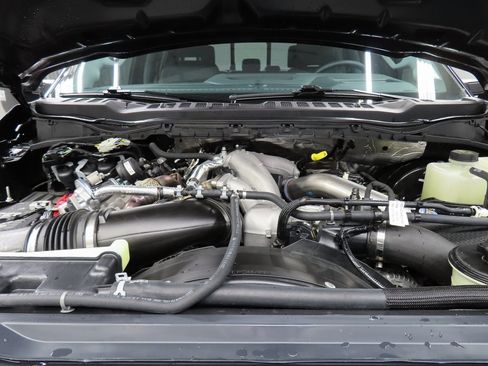 Used 2024 Ford F350 Lariat w/ Lariat Ultimate Package image 28