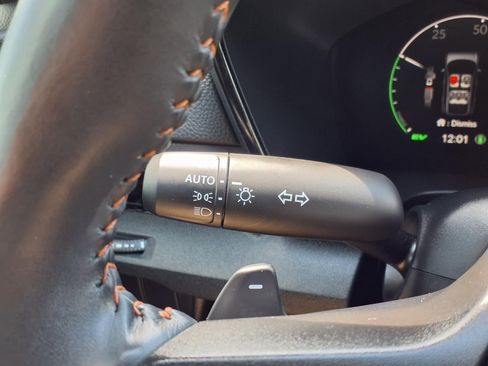 Used 2025 Honda CR-V Sport image 19
