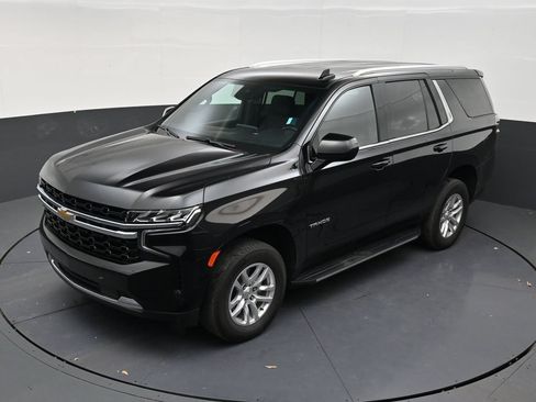 Used 2024 Chevrolet Tahoe LS RWD image 12