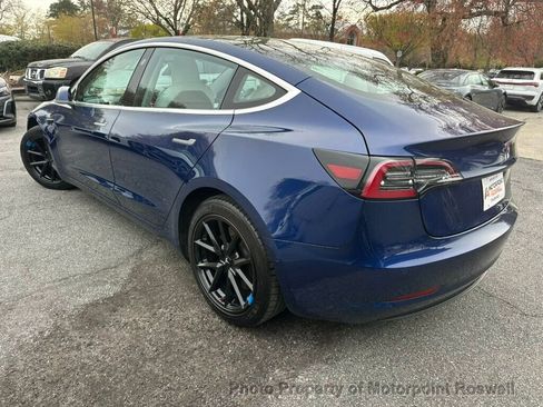Used 2018 Tesla Model 3 Long Range image 8