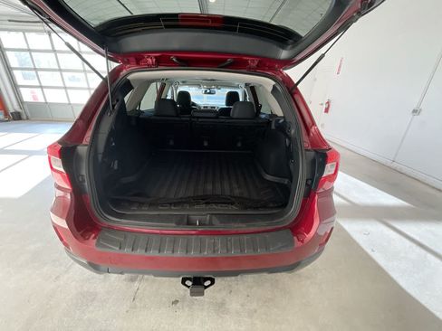 Used 2015 Subaru Outback 3.6R Limited AWD/4WD image 24