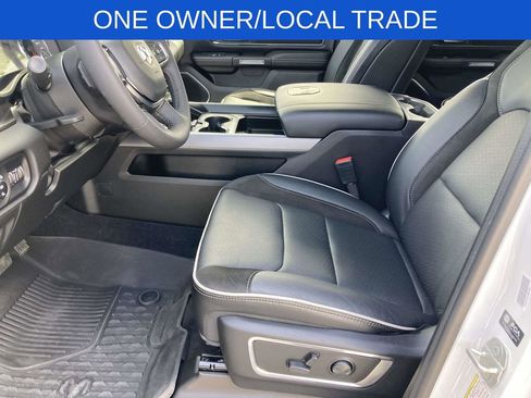 Used 2025 RAM 1500 Laramie w/ Sport Appearance Package AWD/4WD image 16