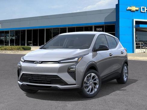 New 2027 Chevrolet Bolt LT w/ Comfort Package FWD image 6