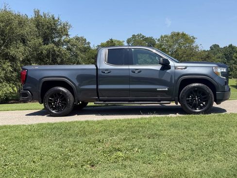 Used 2021 GMC Sierra 1500 Elevation w/ X31 Off-Road Package AWD/4WD image 3
