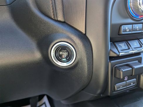 Used 2020 GMC Sierra 3500 AT4 w/ AT4 Premium Package image 19