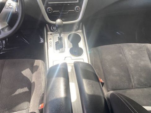 Used 2017 Nissan Murano S w/ Navigation Package AWD/4WD image 15