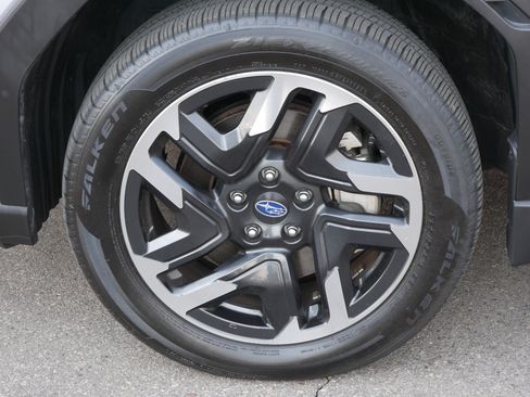 Certified 2025 Subaru Forester Limited w/ Protection Package (1PH) AWD/4WD image 15