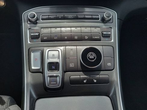 Used 2023 Hyundai Santa Fe SEL FWD image 32