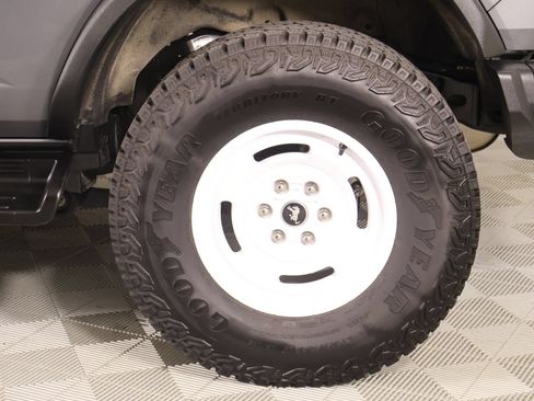 Used 2025 Ford Bronco Heritage Edition AWD/4WD image 20
