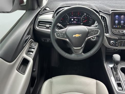 Used 2024 Chevrolet Equinox LT FWD image 18