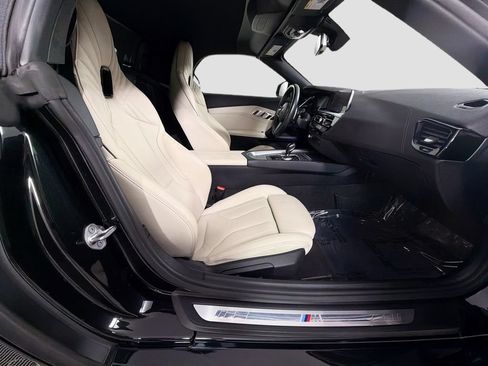 Used 2022 BMW Z4 sDrive30i w/ Premium Package RWD image 26