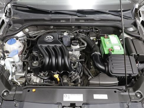 Used 2012 Volkswagen Jetta S FWD image 23
