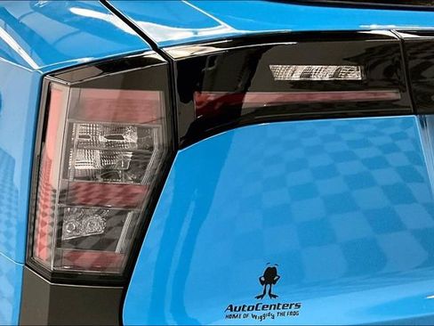 New 2025 Nissan Kicks SR w/ Illumination Package AWD/4WD image 19
