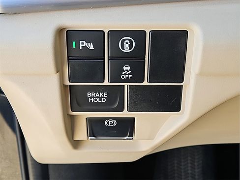 Used 2023 Acura RDX w/ Technology Package image 23