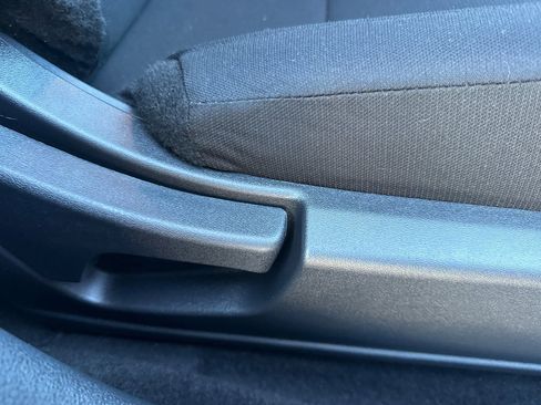 Used 2025 Nissan Sentra S image 22