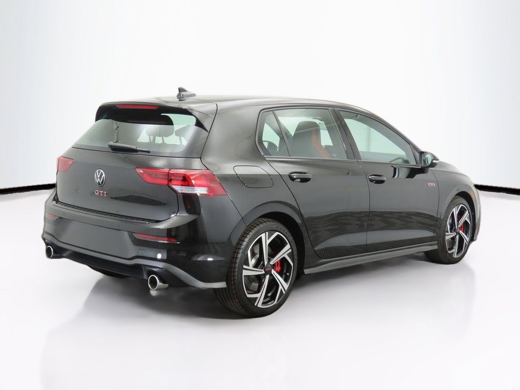 New 2026 Volkswagen GTI SE FWD image 5