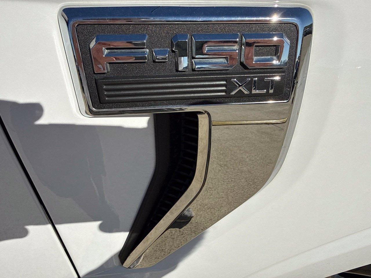 Used 2022 Ford F150 XLT w/ Equipment Group 301A Mid RWD image 16