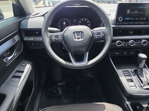 Used 2023 Honda CR-V LX image 13