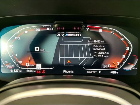 Used 2021 BMW X7 M50i w/ Dynamic Handling Package AWD/4WD image 33