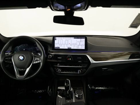 Used 2023 BMW 540i 540i w/ Premium Package image 8