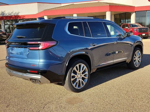 New 2026 GMC Acadia Denali w/ Super Cruise Package image 4