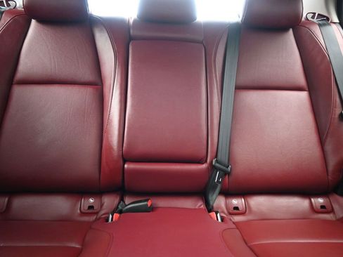 Used 2022 MAZDA MAZDA3 s image 29