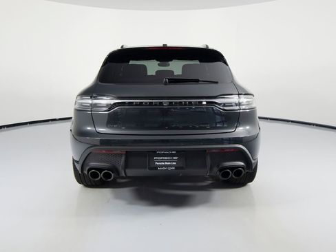 Certified 2026 Porsche Macan AWD/4WD image 9