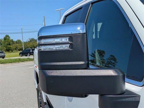 New 2025 GMC Sierra 2500 Denali w/ Denali Reserve Package image 14