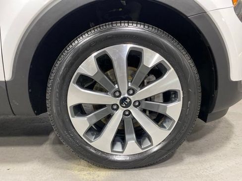 Used 2020 Kia Telluride S AWD/4WD image 33