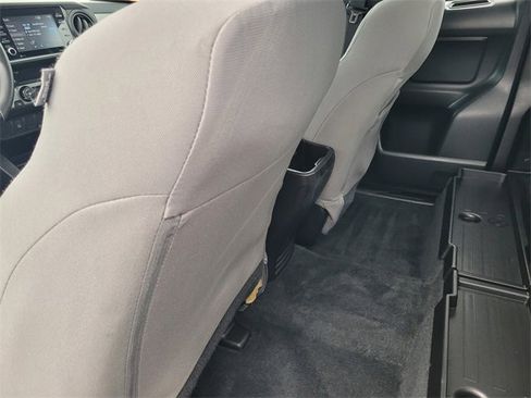 Used 2023 Toyota Tacoma 2WD Access Cab image 14