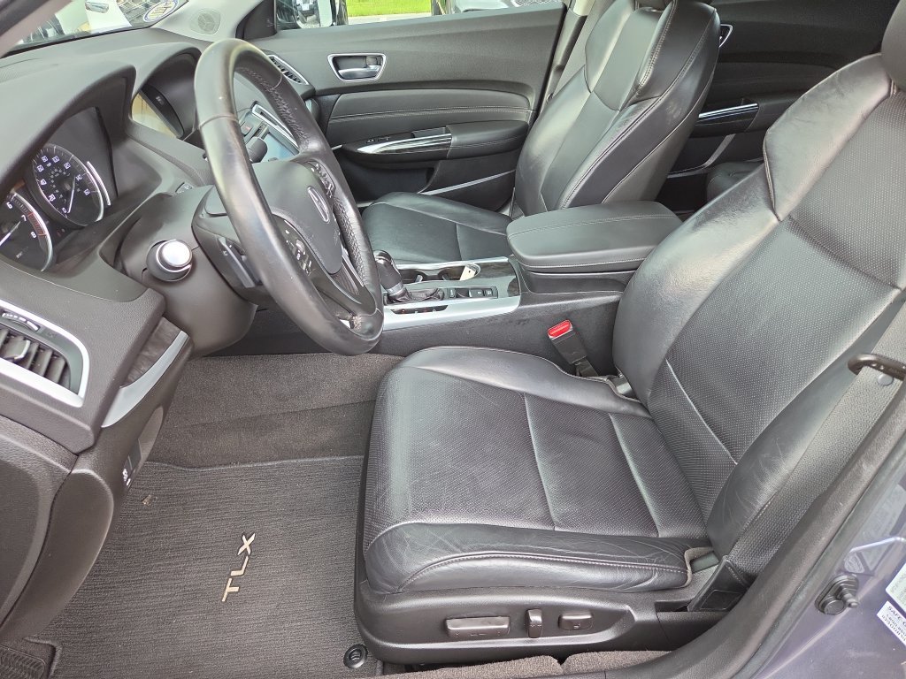 Used 2020 Acura TLX w/ Technology Package FWD image 11