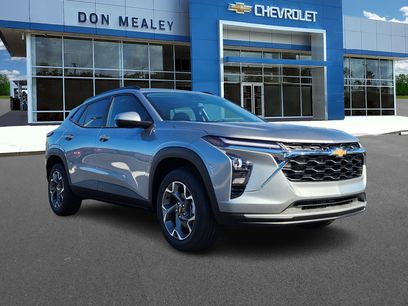 New 2026 Chevrolet Trax LT w/ Driver Confidence Package