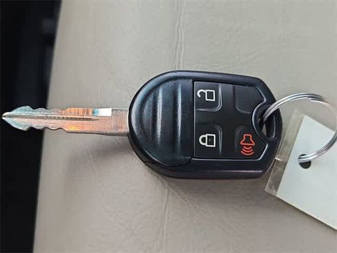 Used 2014 Ford Explorer XLT w/ Equipment Group 202A image 35