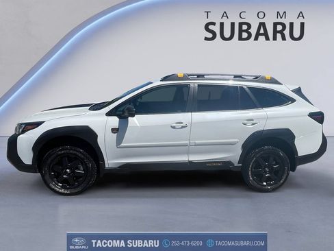 Used 2025 Subaru Outback Wilderness AWD/4WD image 2