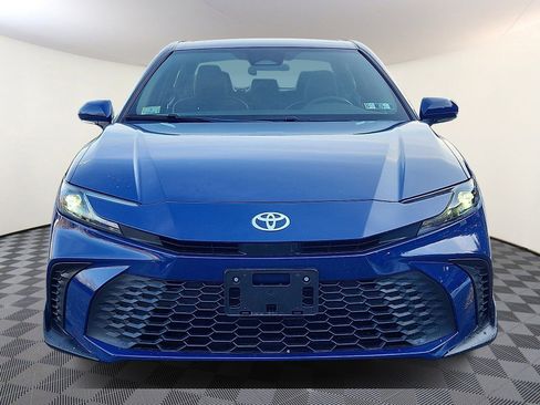 Certified 2025 Toyota Camry SE image 2