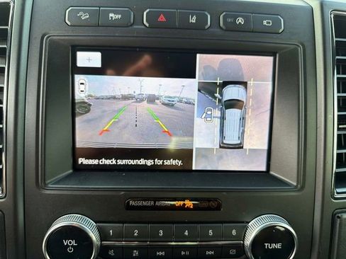 Used 2020 Ford Expedition King Ranch image 28