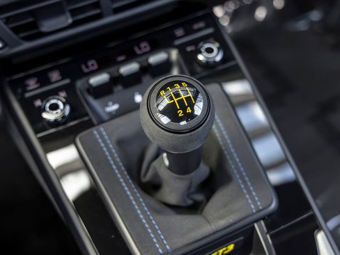Certified 2026 Porsche 911 GT3 RWD image 43