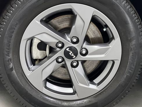 Used 2022 Kia K5 LXS image 54