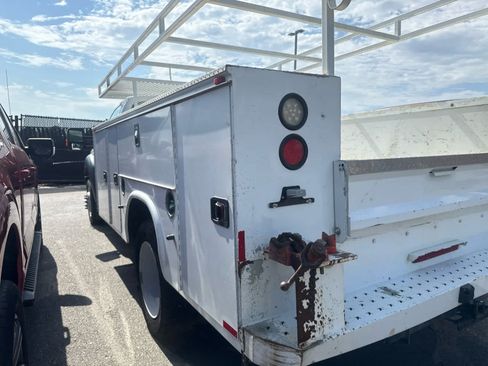 Used 2015 Ford F450 XL w/ Power Equipment Group RWD image 4