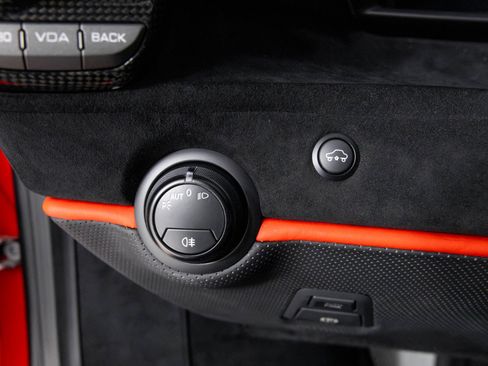 Used 2019 Ferrari 488 Pista Coupe image 30