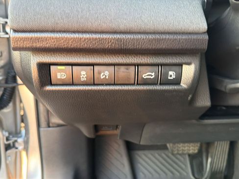 Certified 2025 Toyota Camry LE FWD image 19