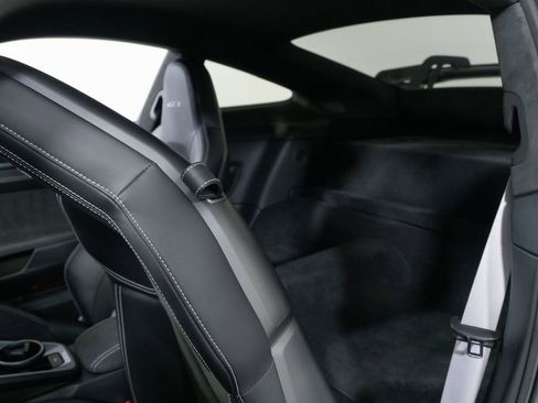 Used 2023 Porsche 911 GT3 RWD image 32