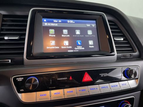 Used 2018 Hyundai Sonata SEL image 15