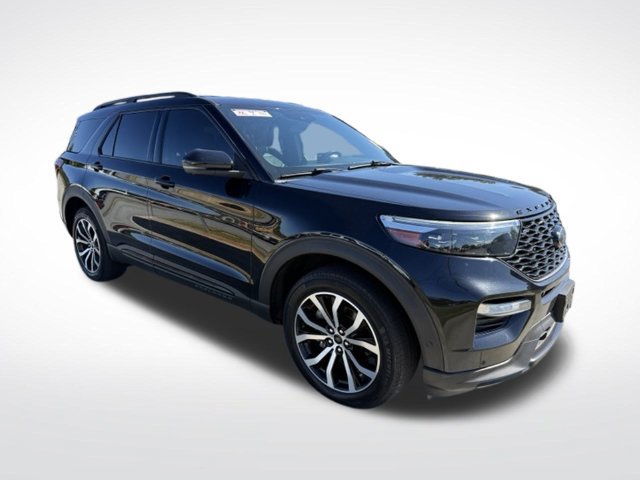 Used 2020 Ford Explorer ST w/ Premium Technology Package AWD/4WD image 3