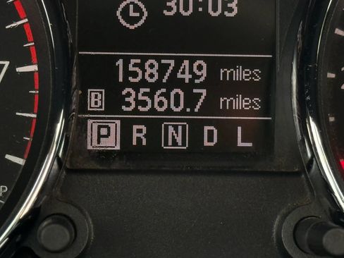 Used 2011 Nissan Rogue S FWD image 20