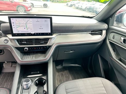 Used 2025 Ford Explorer ST-Line w/ Premium Package RWD image 20