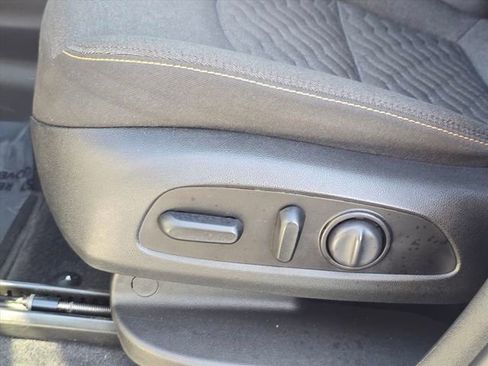 Used 2021 Chevrolet Equinox LT w/ LPO, Cargo Package image 18