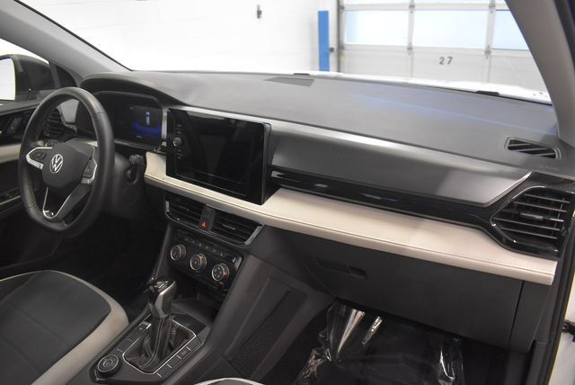 Used 2025 Volkswagen Taos S AWD/4WD image 18
